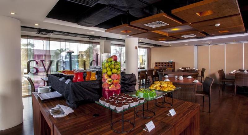 Holiday Inn Express Bali Sunset Road By Ihg Кута Екстериор снимка